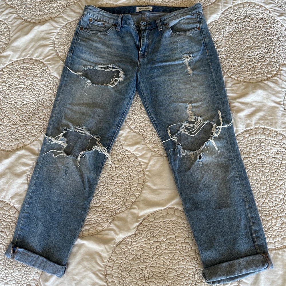 Madewell distressed boyfriend jeans sz 29